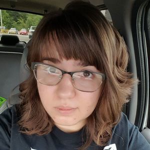 Meet your Posher, Makayla